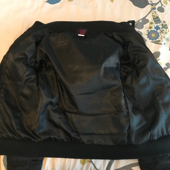 Down filled Puffy Jacket❤️ - Picture 7 of 8